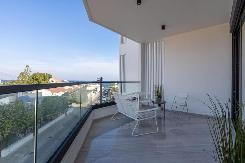 Thalassa 2-Bedroom Apartment In 拉纳卡 外观 照片