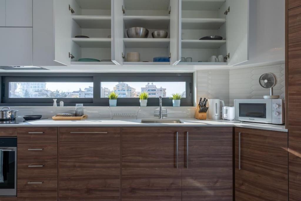 Thalassa 2-Bedroom Apartment In 拉纳卡 外观 照片